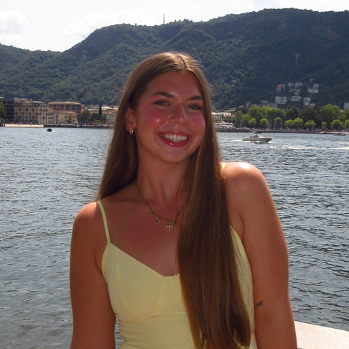Carly F - University of Arkansas Babysitter