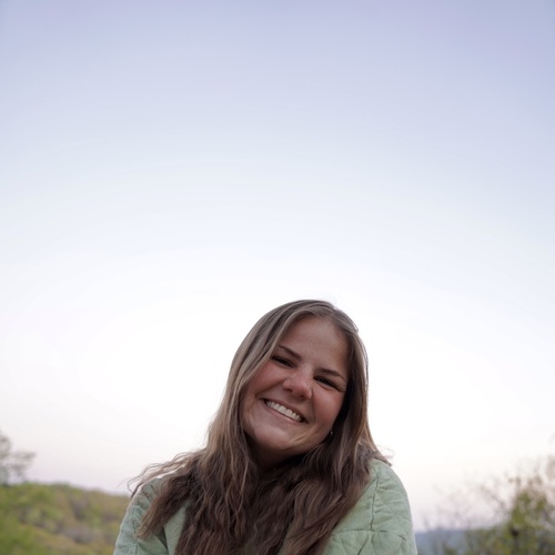 Anna Katherine Y - Samford Babysitter