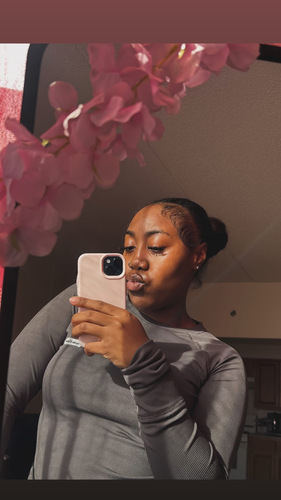 Skye S - CUNY BMCC Babysitter