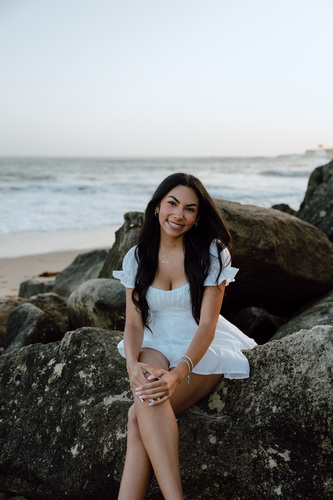 Leila R - Evergreen Valley College  Babysitter