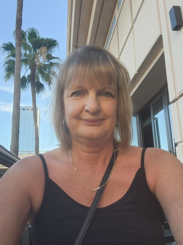 Kimberly K - College of Lake County  Babysitter