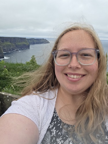 Erin W - Lander Babysitter