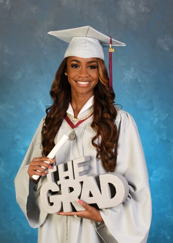 Jailah S - Molloy Babysitter