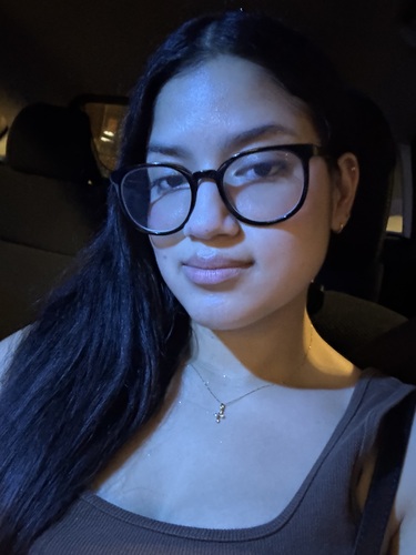 Perla G - Gateway Community College (CT) Babysitter