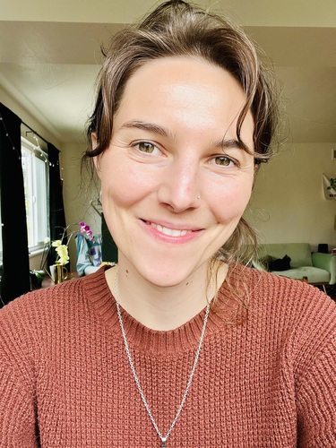 Anna G - UVM Babysitter