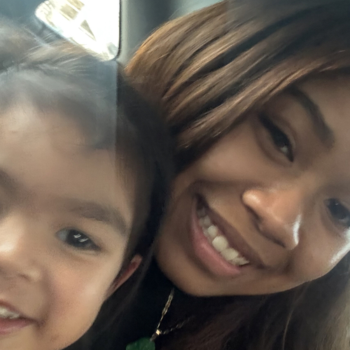 Charmaine O - Laney College  Babysitter