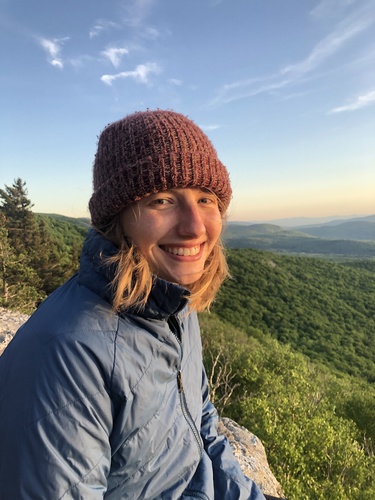 Erin C - Northeastern University Babysitter