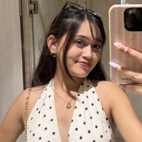 Salika B - SFSU  Babysitter