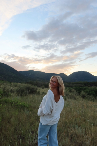 Becca W - Harding Babysitter