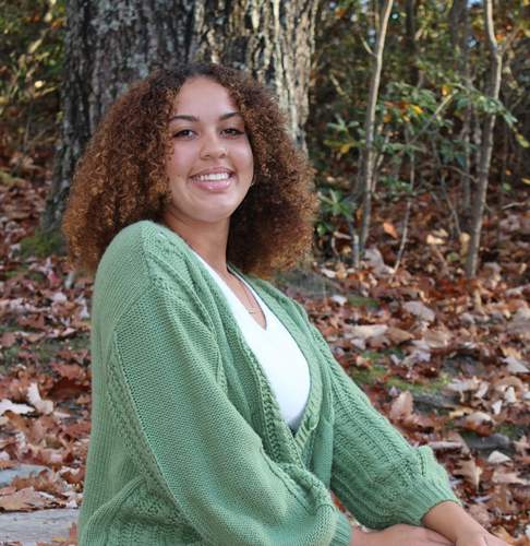 Mady B - SVU Babysitter