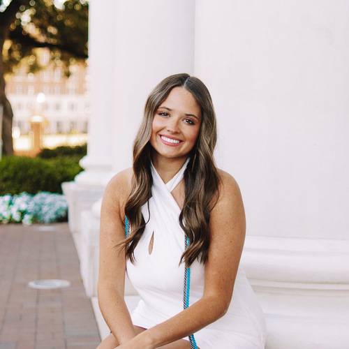 Jessica V - University of Alabama Babysitter