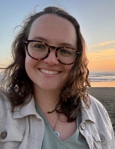 Delaney W - FAU Babysitter