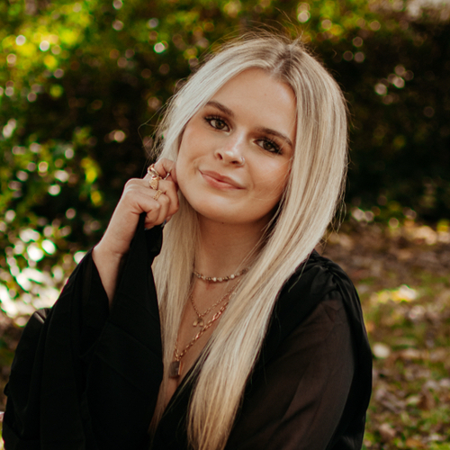 Emma L - UC Babysitter