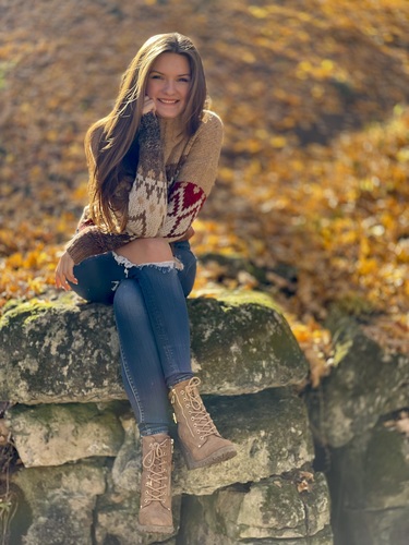 Madison N - St. Norbert Babysitter