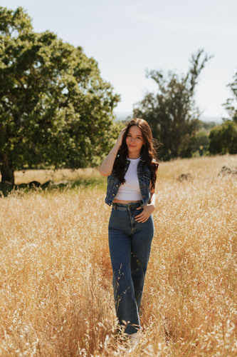 Bella L - Boise State Babysitter