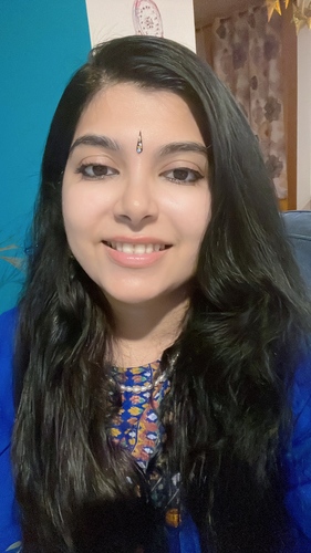 Maya S - DeVry University-Illinois Babysitter