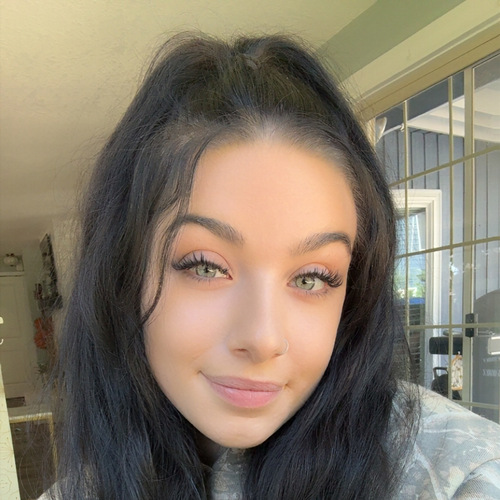 Rylee L – MHCC Student Seeking Nanny Jobs