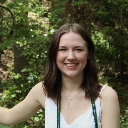 Kylee E – WFU Student Seeking Nanny Jobs