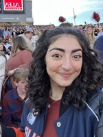Lara H – Auburn Student Seeking Babysitting Jobs