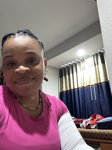 Ebony P - Hampton Babysitter