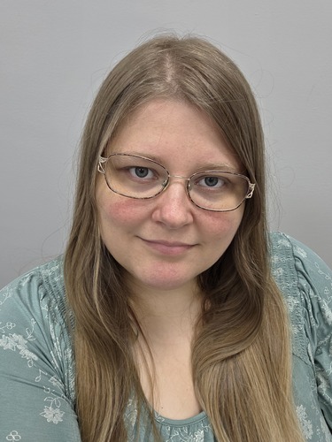 Ashley Y - Jones County Junior College  Babysitter