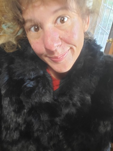 Hannah V - SLU Babysitter