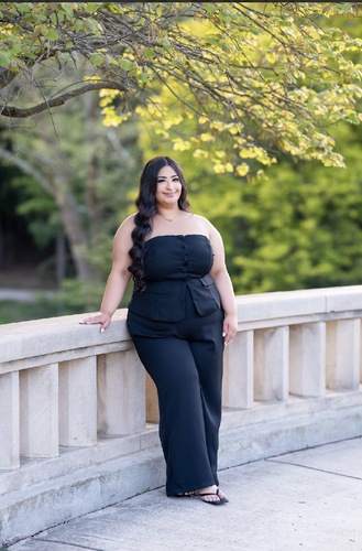 Darine S - Macomb Community College  Babysitter
