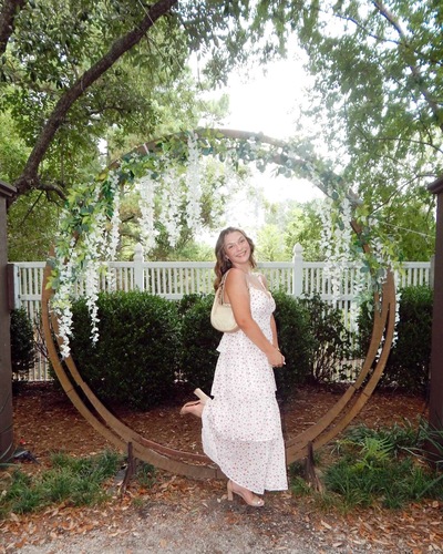 Makenzie C - UTC Babysitter