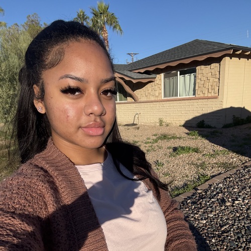 Makiyah P - Chamberlain College of Nursing-Georgia Babysitter