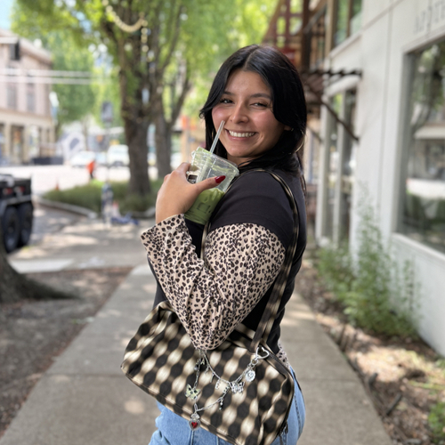 Destiny M - Long Beach City College  Babysitter