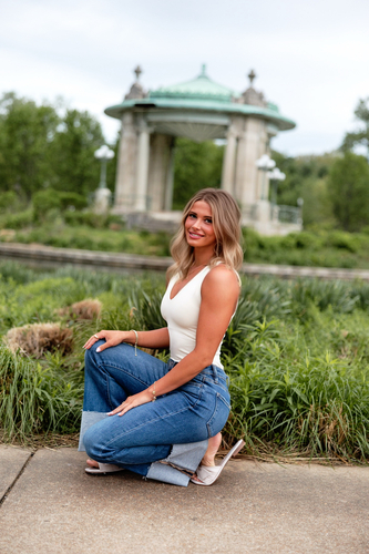 Cassie E - Ole Miss Babysitter