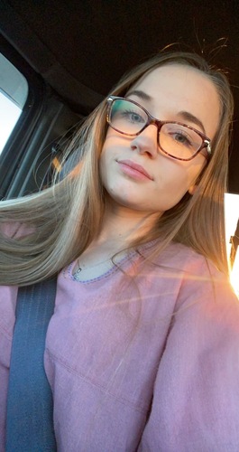 Isabelle D - Wichita State Babysitter