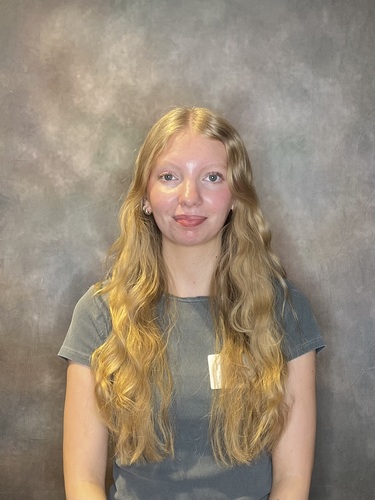 Ivy W - SCSU Babysitter