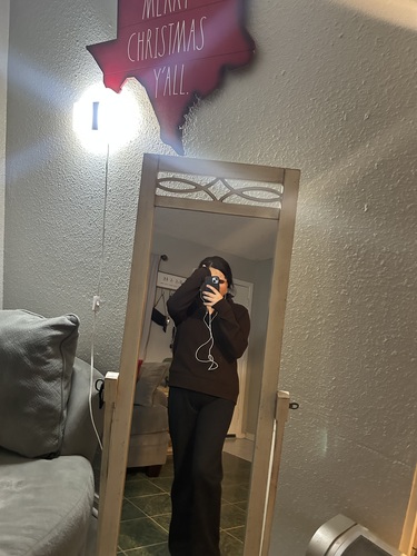 Amy R - San Antonio College  Babysitter