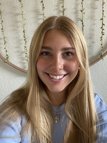 Mia K - CCU Babysitter