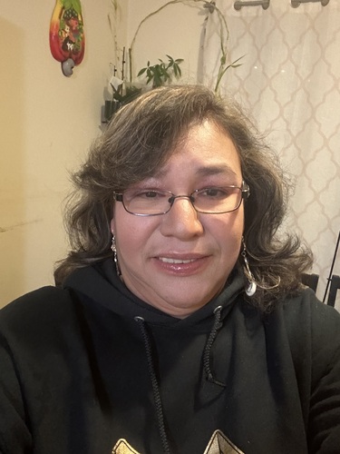 Lisett V - Skyline College Babysitter