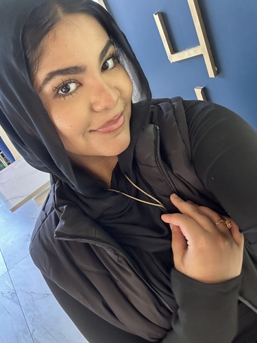 Mona A - Henry Ford College Babysitter