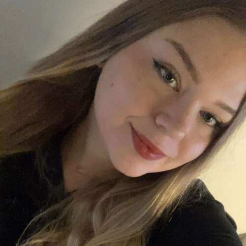 Felicity M - Delgado Babysitter
