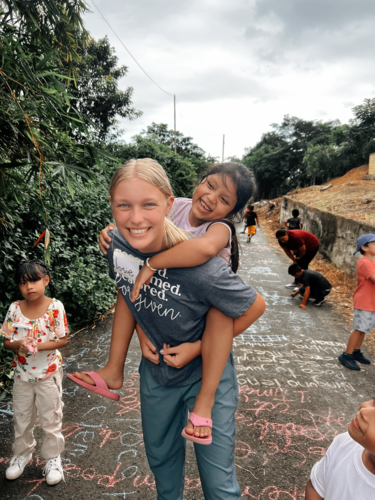 Josie M - Manhattan Christian College Babysitter