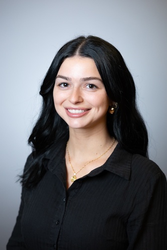 Isabella B - UNC Greensboro Babysitter