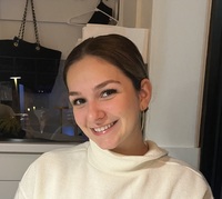 Nina D – Stony Brook Student Seeking Nanny Jobs