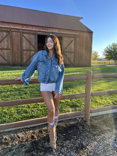 Chloe M - Dixie State Babysitter