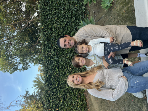 Shanna B - Orange Coast College  Babysitter