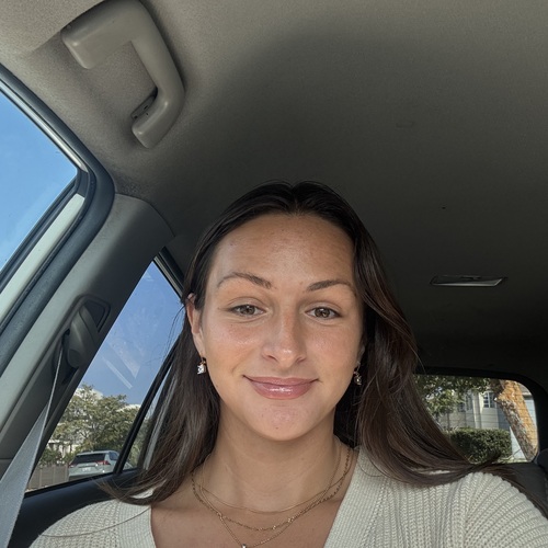 Ashley W - GCU Babysitter