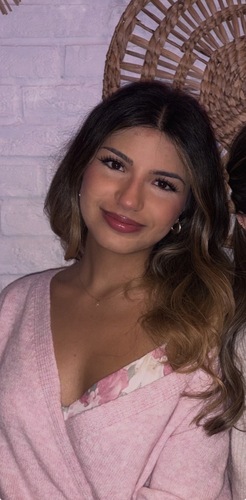 Aleyna G - USF Babysitter