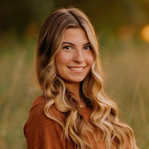 Tessa P - University of Arkansas Babysitter