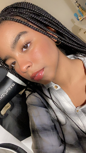 Madison C - Northeastern University Babysitter