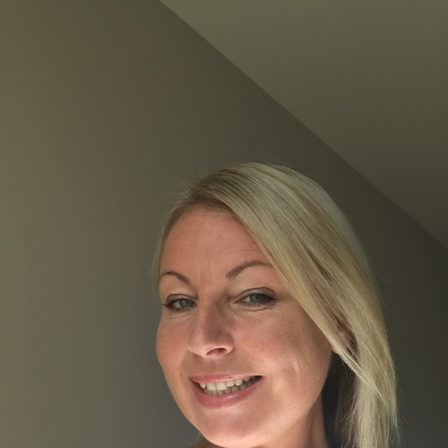Hannah W - Essex County College  Babysitter