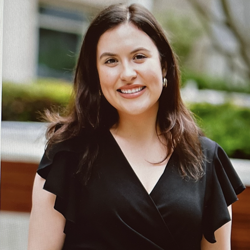 Alexandra G – CSUMB Student Seeking Nanny Jobs