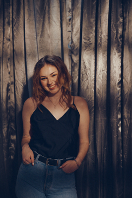 Emma B – Belmont Student Seeking Babysitting Jobs